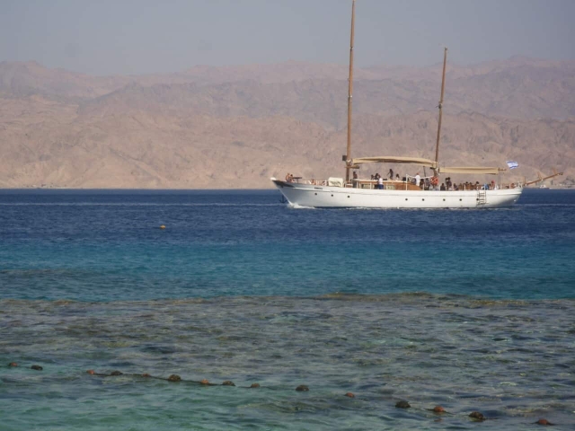 cruise red sea eilat liveaboard eilat liveaboard cruise