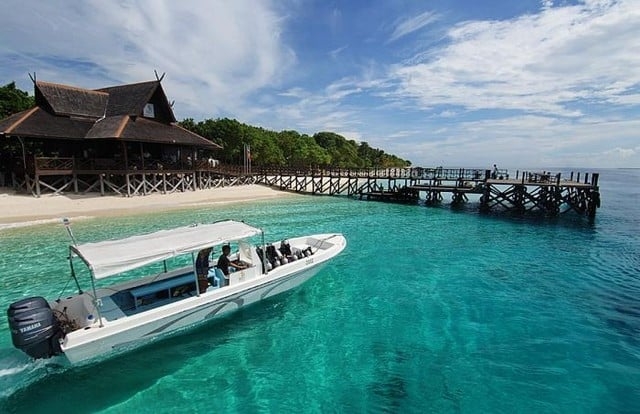this is a photo of Pulau Mataking