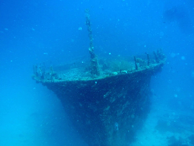 This a Wreck, diving review in Maldives This a Wreck, diving review in Maldives